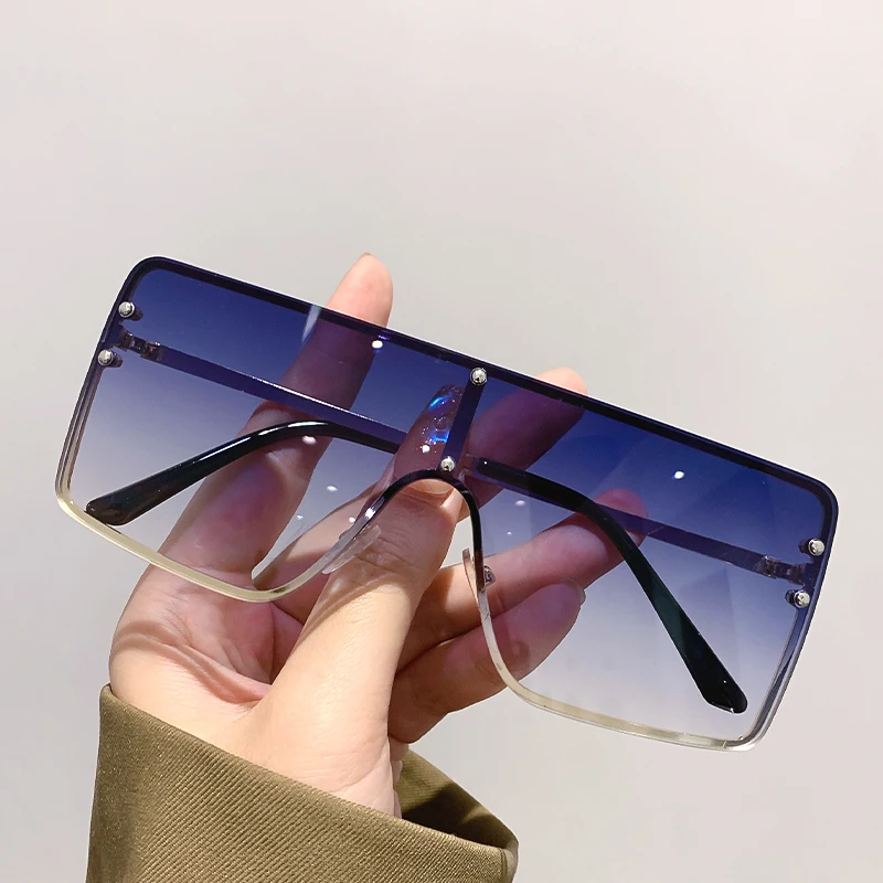 2022 Kişiselleştirilmiş Tek parça Kare çerçeve Güneş Gözlüğü Yeni Moda Moda Popüler Marka Tasarımcısı Erkek Kadın Shades UV400 Gözlük