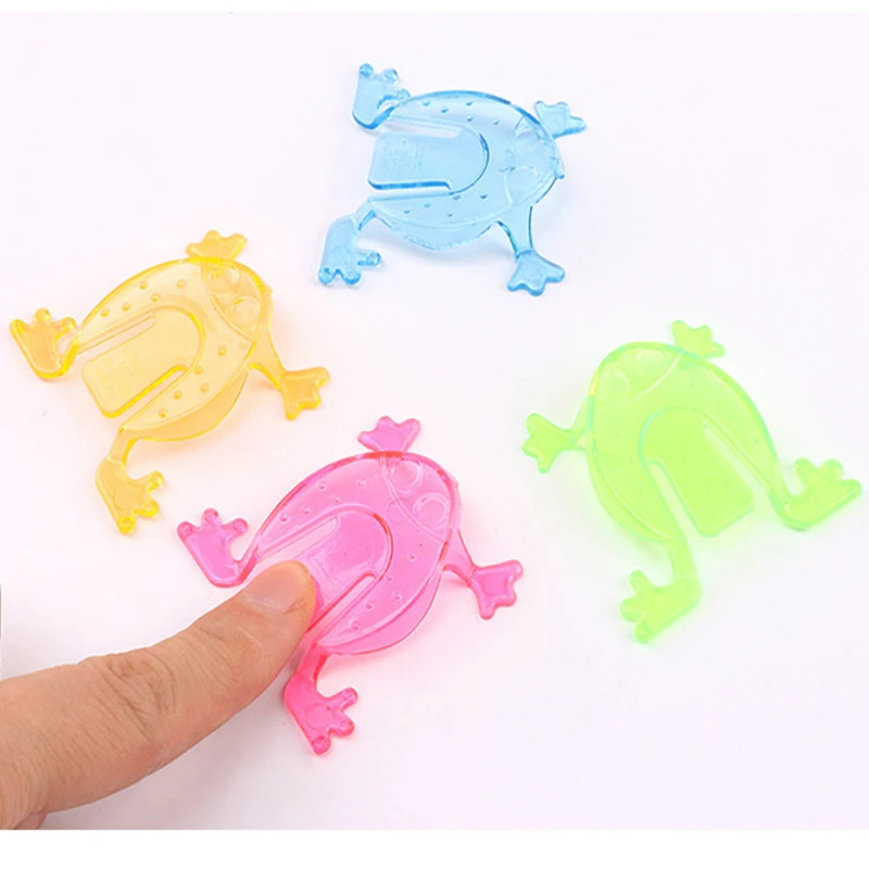 20 adet Atlama Kurbağa Çocuk Doğum Günü Partisi Süslemeleri Yaratıcı Hediye Sürpriz Oyuncak festivali Parti Iyilik Çocuk Oyuncakları Parmak Oyunları