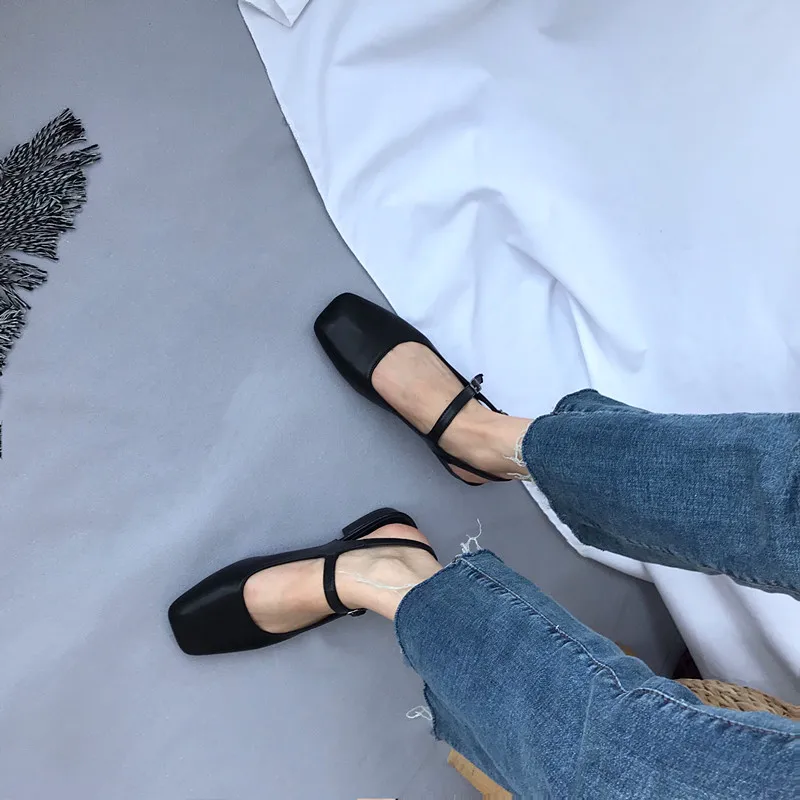 Kadın Bahar 2019 Katır Ayakkabı Sandalet Geri Kayış Kare Ayak Sığ Slaytlar Rahat Açık Düz Tek ayakkabı Üzerinde Kayma
