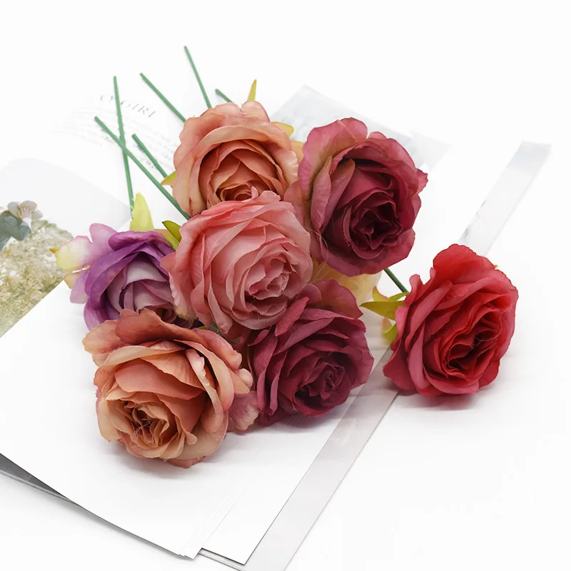 10 Adet 6cm İpek Çiçekler Yapay Güller Dekoratif Çelenk Ev Dekorasyon Aksesuarları Düğün Gelin Bilek Dıy Hediye Kutusu Broş