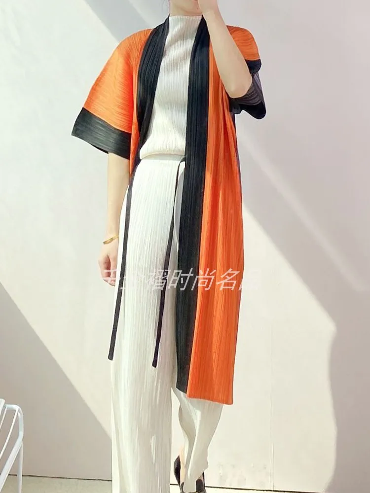 Kadın Baskılı Eam Siper Miyake Pilili Moda Baskılı Gevşek Artı Boyutu Japonya Tarzı Kemer Kadın Uzun Palto Gelgit