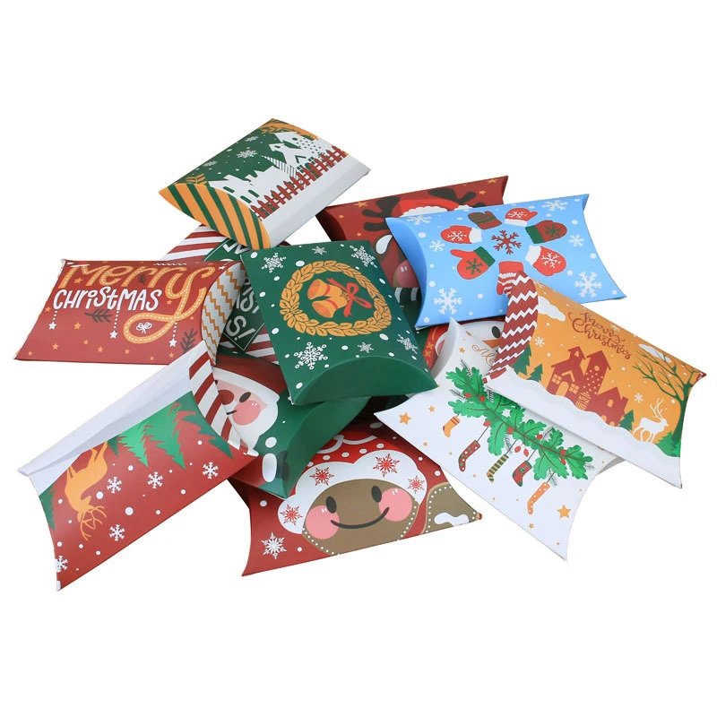 12 adet Noel Kraft Kağıt Şeker Kutusu Noel Baba Kardan Adam Hediye Kutuları Merry Christmas Parti Dekor Noel DIY Çerez Ambalaj Poşetleri