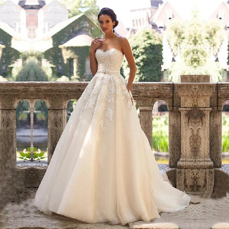 Glamorous Sevgiliye Boyun düğün elbisesi Vestidos de Novia Dantel Aplikler ile Kemer Lace Up Gelinlikler Robe Mariage
