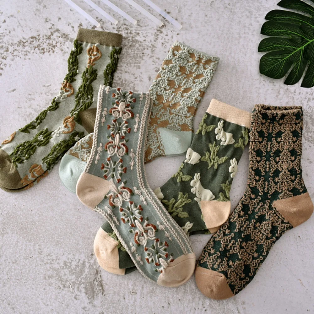 Sıcak Kış Nakış Jakarlı Lolita Çorap Harajuku Pamuk Orta Tüp Çorap Kız Çorap Kolej Tarzı Çorap